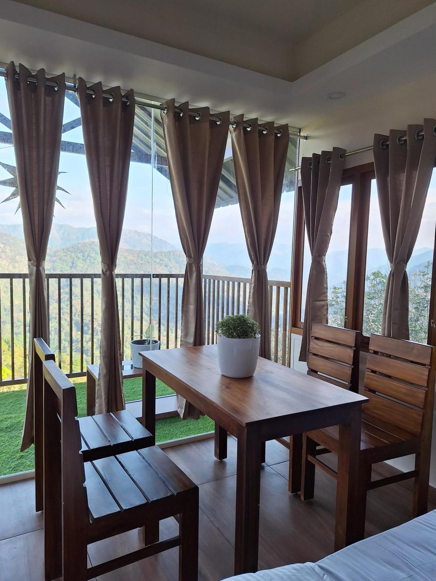 Cloudscape Homestay Pīrmed Dış mekan fotoğraf