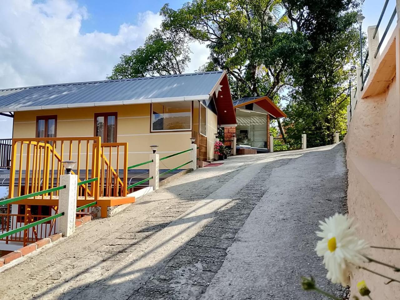 Cloudscape Homestay Pīrmed Dış mekan fotoğraf