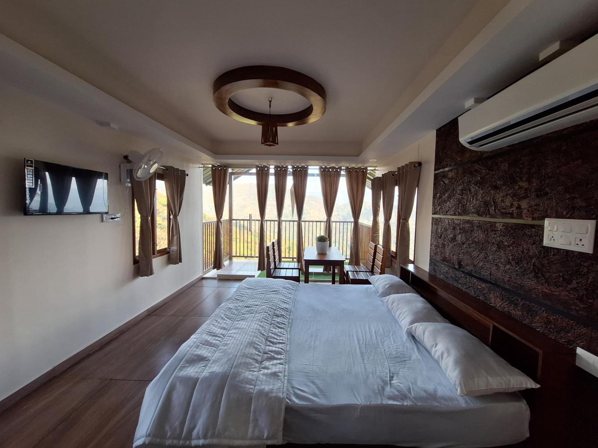 Cloudscape Homestay Pīrmed Dış mekan fotoğraf