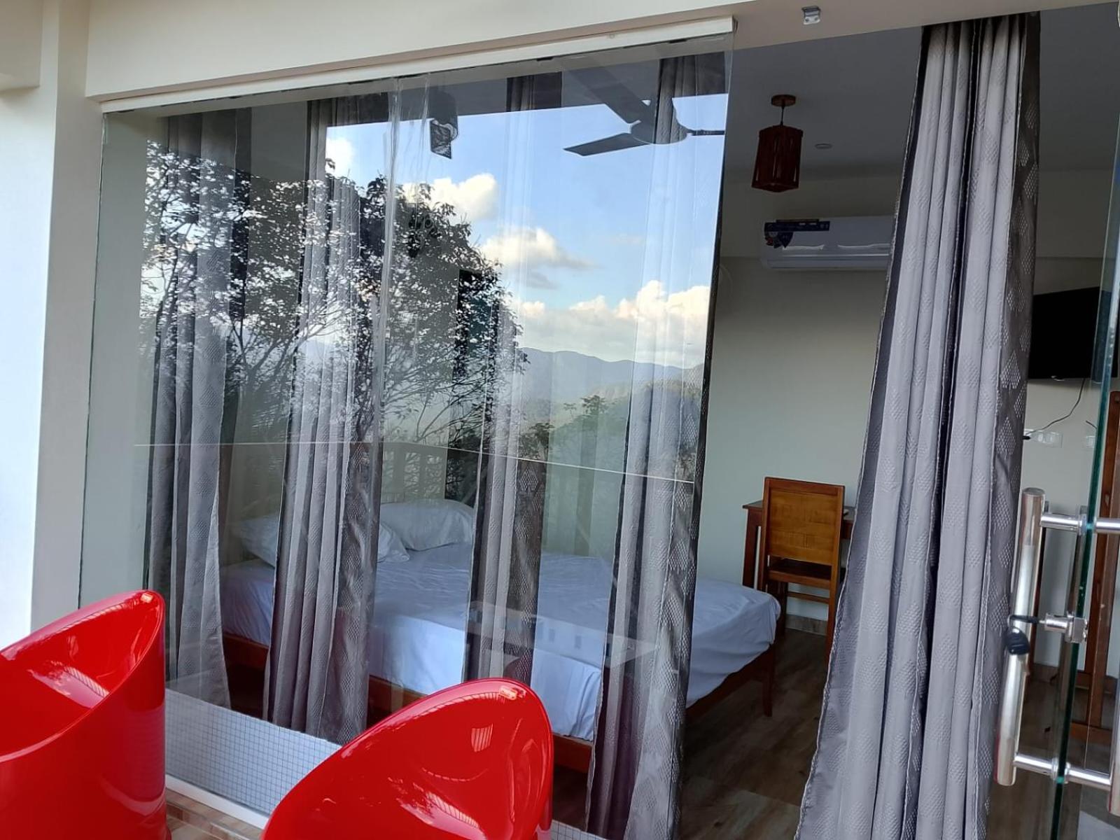 Cloudscape Homestay Pīrmed Dış mekan fotoğraf