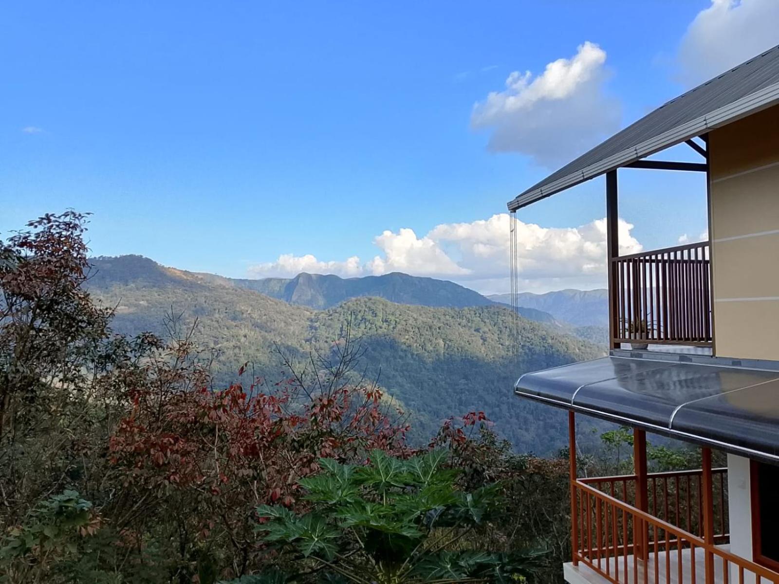 Cloudscape Homestay Pīrmed Dış mekan fotoğraf