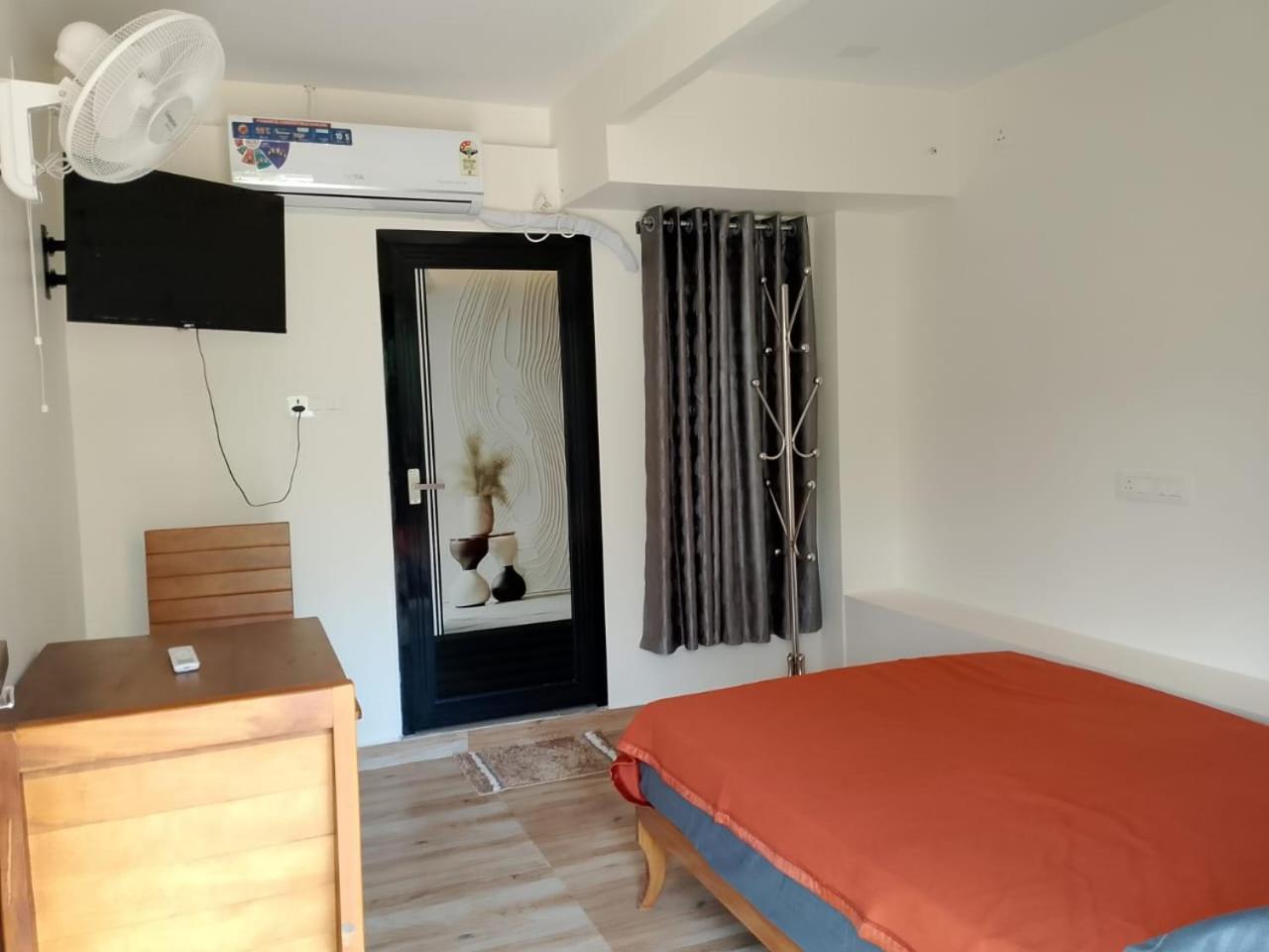 Cloudscape Homestay Pīrmed Dış mekan fotoğraf